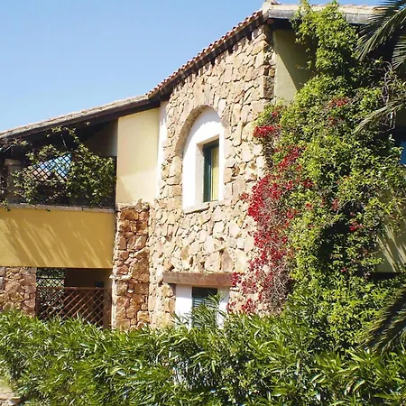 Rotondo, * Porto Rotondo